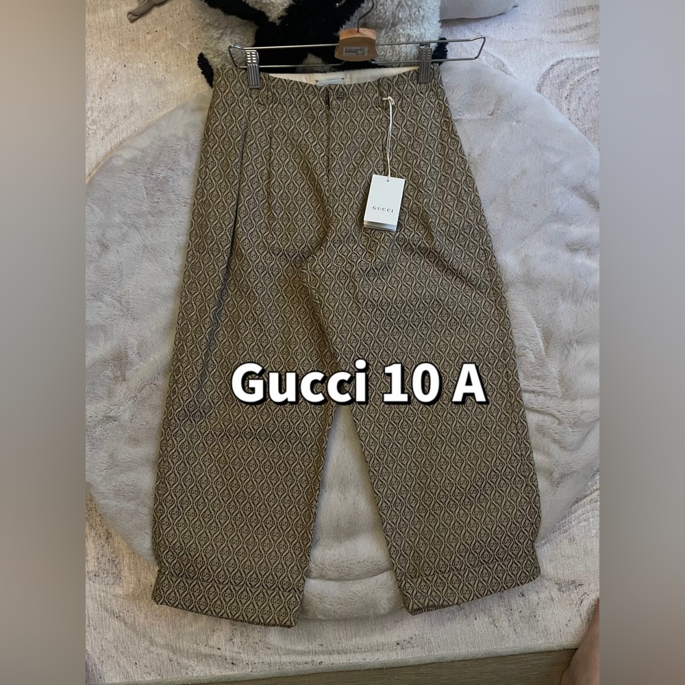 Gucci 10 A  pants with tag